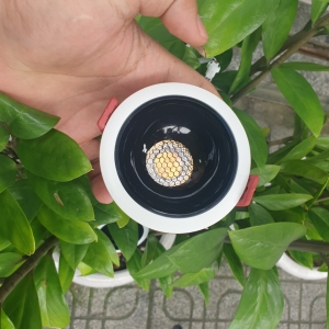Đèn Cao Cấp COB LUOI VIP VMT-CLV76-12-3M 3 Màu 